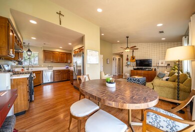 342 Springer Dr-13