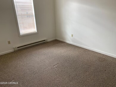 950 Vine bedroom 1