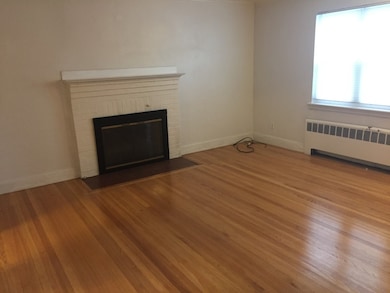 752 Boylston St unit 1, Chestnut Hill, MA 02467 - photo 2