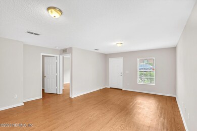 8425 Jasper Ave, Jacksonville, FL 32211 - photo 4