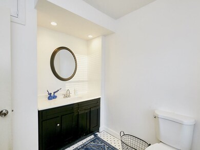 259 Circuit St, Hanover, MA 02339 - photo 7