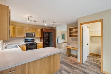 580 W Coyote Dr, Silverthorne, CO 80498 - photo 7