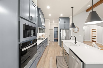 11828 Corie Nicole Ln, Yukon, OK 73099 - photo 6