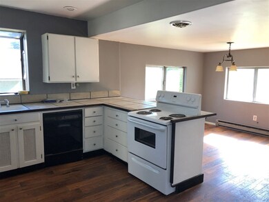 629 N Broadway St, Tekoa, WA 99033 - photo 3