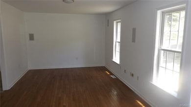 4712 Rockfield Rd, North Chesterfield, VA 23237 - photo 2