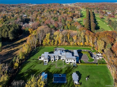 199 Lattingtown Rd, Locust Valley, NY 11560 - photo 3