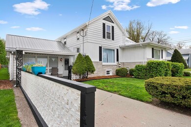 327 W 4th St, Auburn, IN 46706 - photo 6