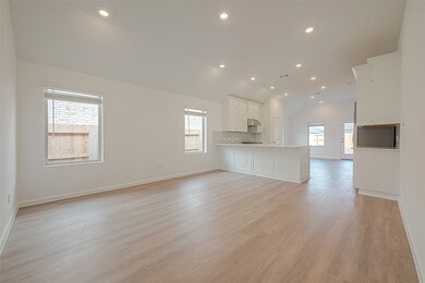 27110 Angel Creek Ln, Katy, TX 77493 - photo 6