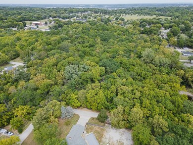 3215 Woodend Ave, Kansas City, KS 66106 - photo 2