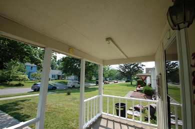 382 E Beechwold Blvd, Columbus, OH 43214 - photo 4