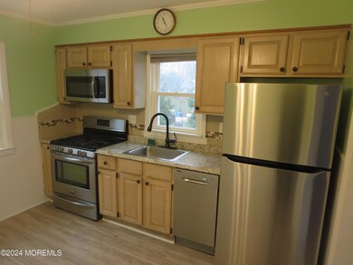 8 Meadowbrook Ave, Atlantic Highlands, NJ 07716 - photo 6