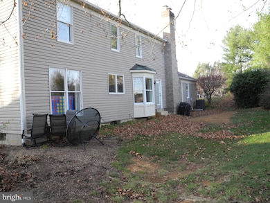 19702 Portsmouth Dr, Hagerstown, MD 21742 - photo 5