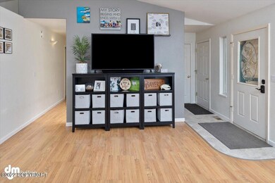 04-Living Room_DMD_6889