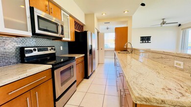 107 Half Moon Cir unit A3, Hypoluxo, FL 33462 - photo 5