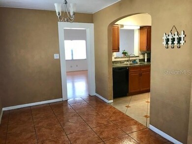 1435 15th St N, Saint Petersburg, FL 33704 - photo 5