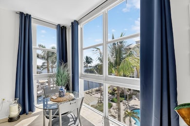 806 E Windward Way unit 404, Lantana, FL 33462 - photo 4