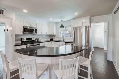 Kitchen 3
