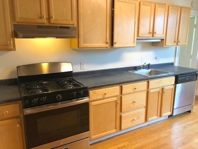 8 Mead St unit 3, Allston, MA 02134 - photo 4