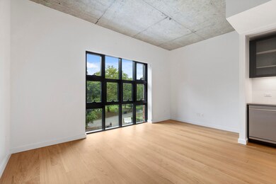 860 Lorimer St unit 3 M, New York City, NY 11222 - photo 3
