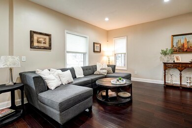 1516 Bryden Rd, Columbus, OH 43205 - photo 4