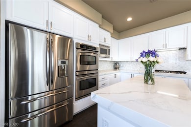 11492 Snow Creek Ave, Las Vegas, NV 89135 - photo 4