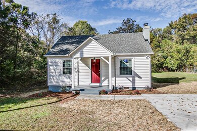 1110 Asheboro St, High Point, NC 27260 - photo 2