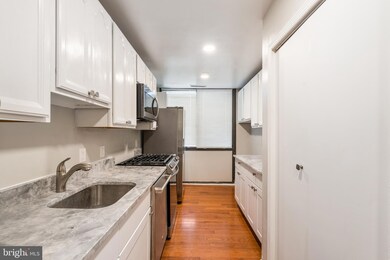 491 N Armistead St unit 203, Alexandria, VA 22312 - photo 2