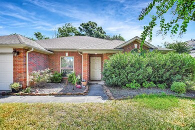 30626 Country Meadows Dr, Tomball, TX 77375 - photo 2