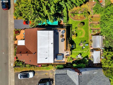 460 12th Ave, Seaside, OR 97138 - photo 6