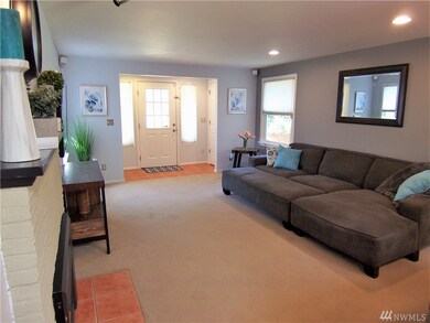 8316 35th St W, University Place, WA 98466 - photo 5