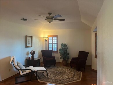 416 Belinda Dr, Alamo, TX 78516 - photo 5