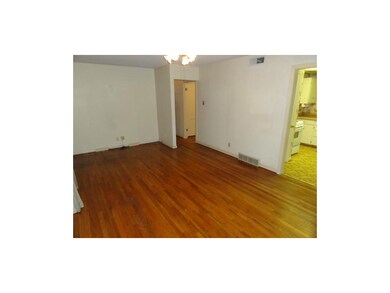 Family room (4)