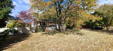 2226 E Apache Ln, Vincennes, IN 47591 - photo 2