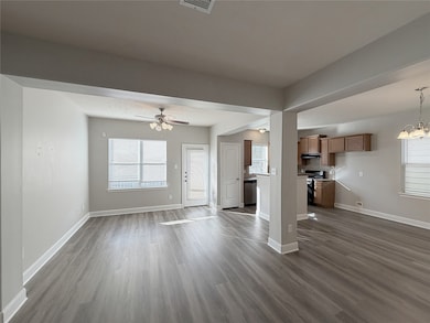 3742 W Ashford Villa Ln, Houston, TX 77082 - photo 4