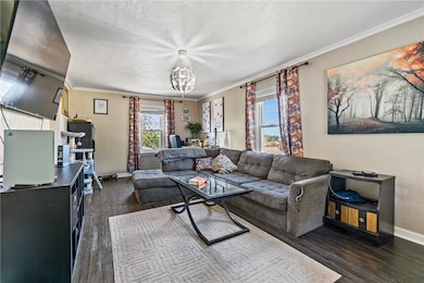 2002 Vermont Ave, West Mifflin, PA 15122 - photo 4