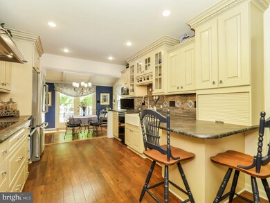 146 Drew Dr, Feasterville Trevose, PA 19053 - photo 5