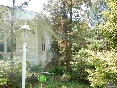 2518 SW Fillmore St, Topeka, KS 66611 - photo 7