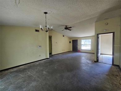 6896 Cr-215, Wildwood, FL 34785 - photo 5