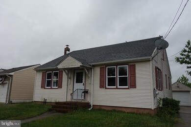 42 Maple Ct, Woodstown, NJ 08098 - photo 2