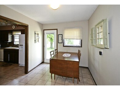 Dining room, ceramic tile floors and access to bac
