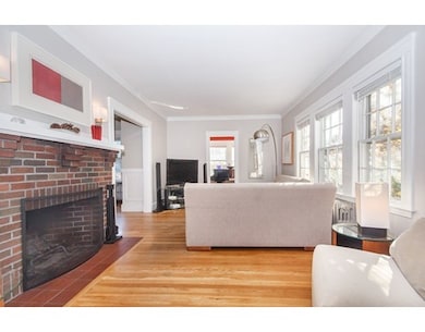9 Lila Rd, Jamaica Plain, MA 02130 - photo 4