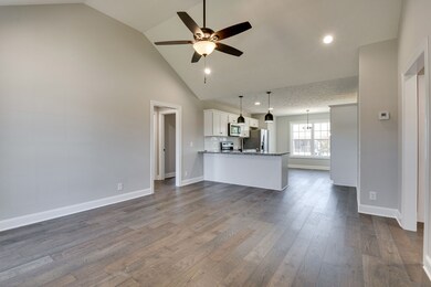 214 Graham Way, Shelbyville, TN 37160 - photo 5