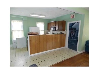 131 Richard St, Cranston, RI 02910 - photo 5