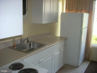 29 N Wycombe Ave unit 1, Lansdowne, PA 19050 - photo 3