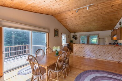 1040 Moulton Ln, Stowe, VT 05672 - photo 5