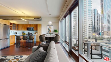 LUMA South unit 914, Los Angeles, CA 90015 - photo 2