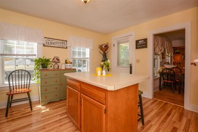 38 Forest St, Sanbornville, NH 03872 - photo 7