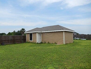 2602 El Sol Dr, Weslaco, TX 78599 - photo 3