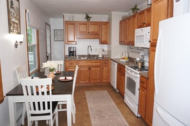 78 Stratton Rd, Rutland, VT 05701 - photo 7