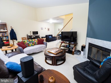 18142 Rolling Meadow Way, Olney, MD 20832 - photo 3